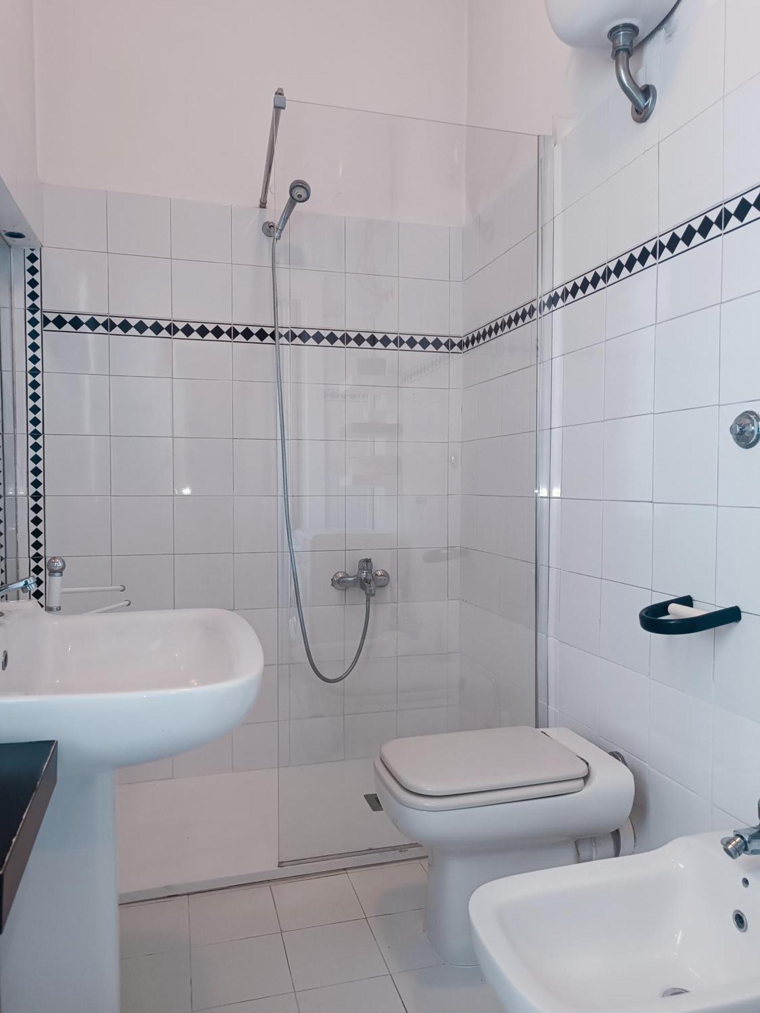 Appartement Per 5, Metro B Bologna, Terrazzo, Wi-fi